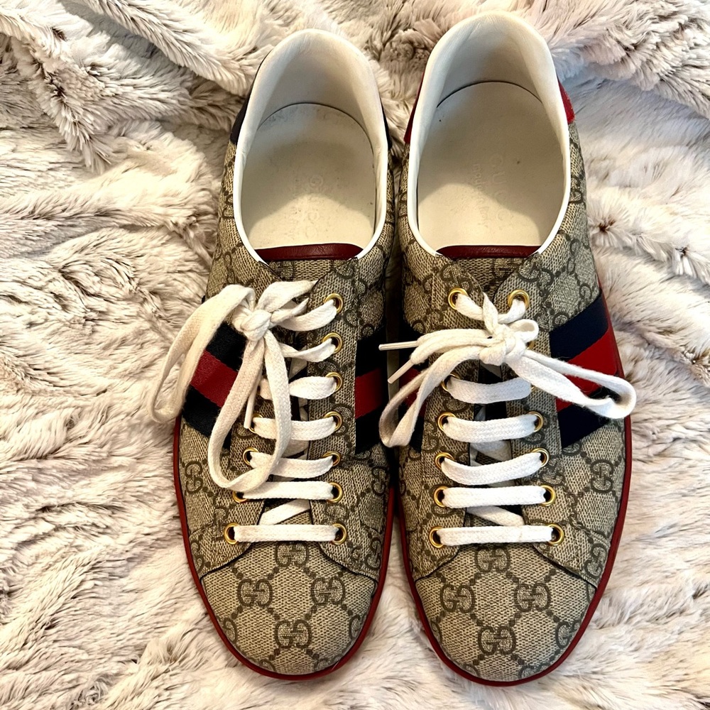 Gucci shoes size 8